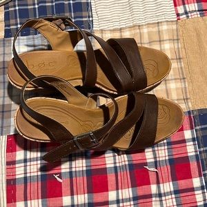BOC brown wedges